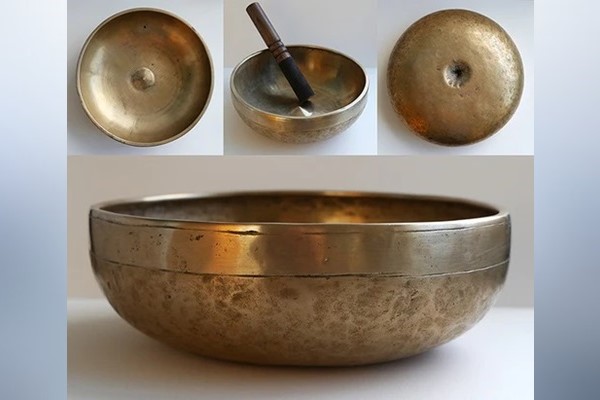 Lingam Types of Singing Bowls